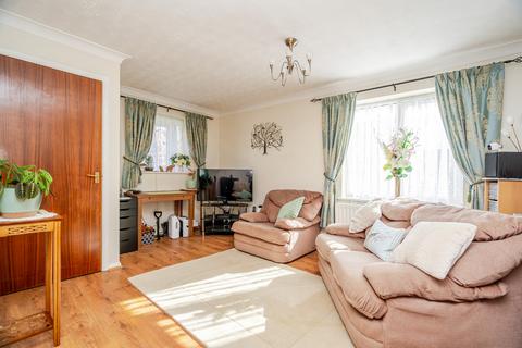 undefined, Kelso Close, Bletchley, Milton Keynes, MK3
