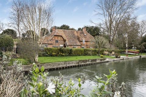 6 bedroom detached house for sale, High Street, Whitchurch on Thames, Reading, Oxfordshire, RG8
