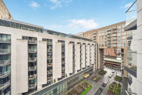 Studio to rent, Baltimore Wharf, Canary Wharf, E14