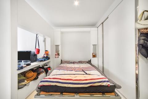 Studio to rent, Baltimore Wharf, Canary Wharf, E14