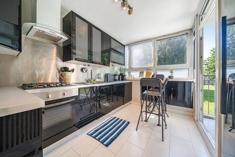 undefined, Winterfold Close, Southfields, London, SW19