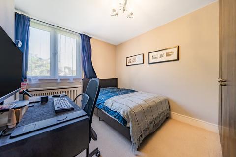 undefined, Winterfold Close, Southfields, London, SW19