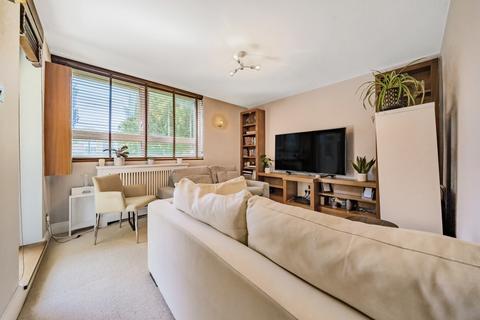 undefined, Winterfold Close, Southfields, London, SW19