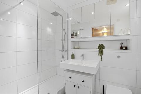 1 bedroom flat for sale, East Dulwich Road, East Dulwich, London, SE22