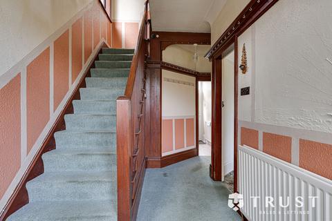 undefined, Bradford Road, Batley, WF17