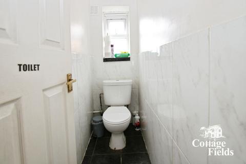 3 bedroom flat for sale, Ordnance Road, Enfield, EN3