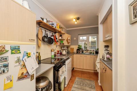 2 bedroom ground floor flat for sale, Ludlow Road, WEYMOUTH