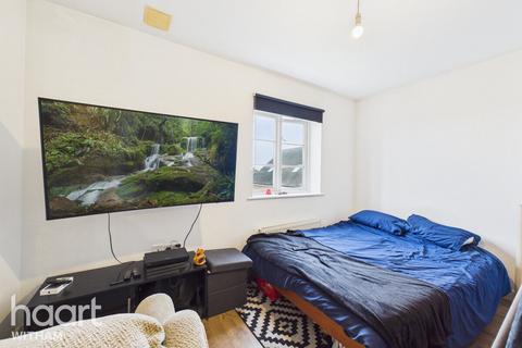 2 bedroom apartment for sale, Wood Grove, Silver End