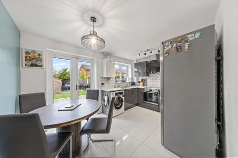 2 bedroom semi-detached house for sale, Willoughby Close, Old Hall, WA5