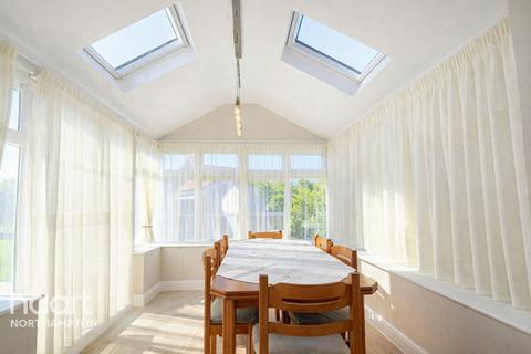undefined, Aster Close, Northampton