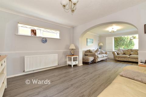 3 bedroom detached bungalow for sale, Queens Road, Littlestone TN28