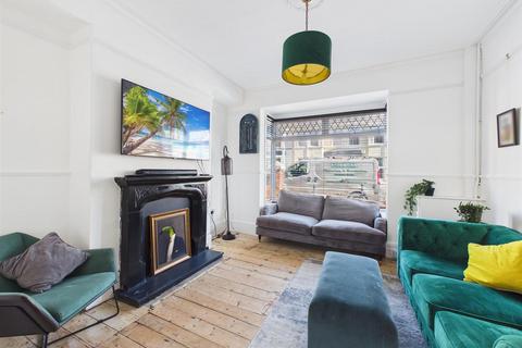 3 bedroom terraced house for sale, Suffolk Place, Porthcawl CF36