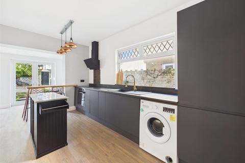 3 bedroom terraced house for sale, Suffolk Place, Porthcawl CF36