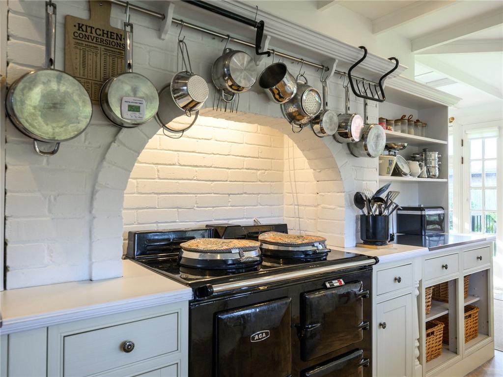 Electric Black Aga