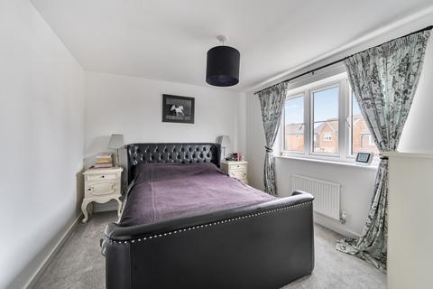 undefined, Reynolds Drive, Alton, Hampshire, GU34