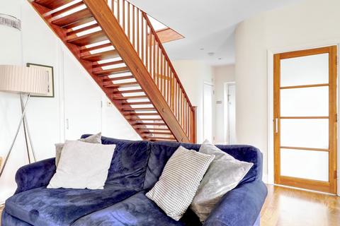 3 bedroom detached house for sale, Dickenson Way, Ware, SG12