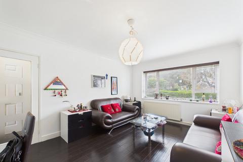 undefined, Renfrew Road, Hounslow, TW4