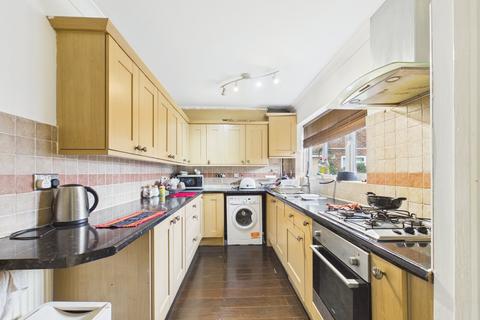 undefined, Renfrew Road, Hounslow, TW4