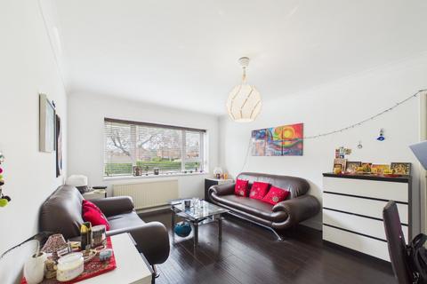 undefined, Renfrew Road, Hounslow, TW4