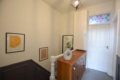 3 bedroom flat to rent, Faraday Grove, Gateshead, NE8