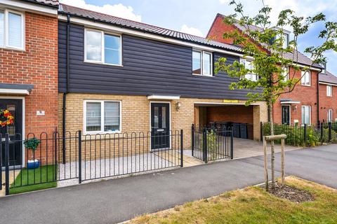 2 bedroom terraced house for sale, Newland Avenue, Hertfordshire CM23