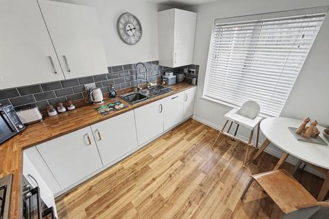 undefined, Weaver Crescent, Tiverton, EX16