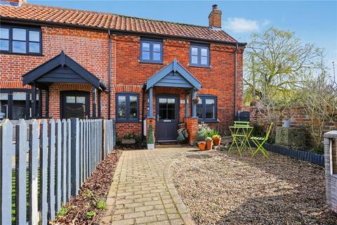 2 bedroom end of terrace house for sale, Skipping Block Row, Wymondham, Norfolk, NR18