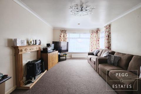 2 bedroom bungalow for sale, Charles Road, Kingskerswell, Newton Abbot