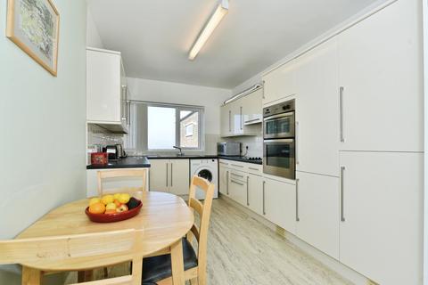 2 bedroom apartment for sale, Bradway Drive, Sheffield S17