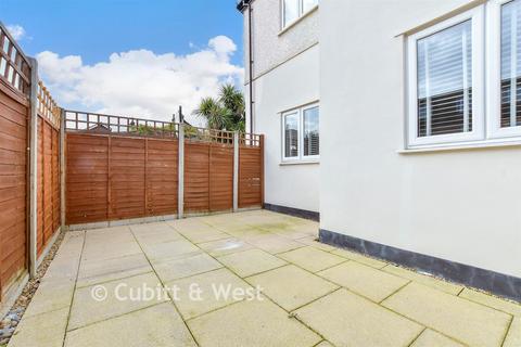 undefined, St. James Road, Sutton, Surrey