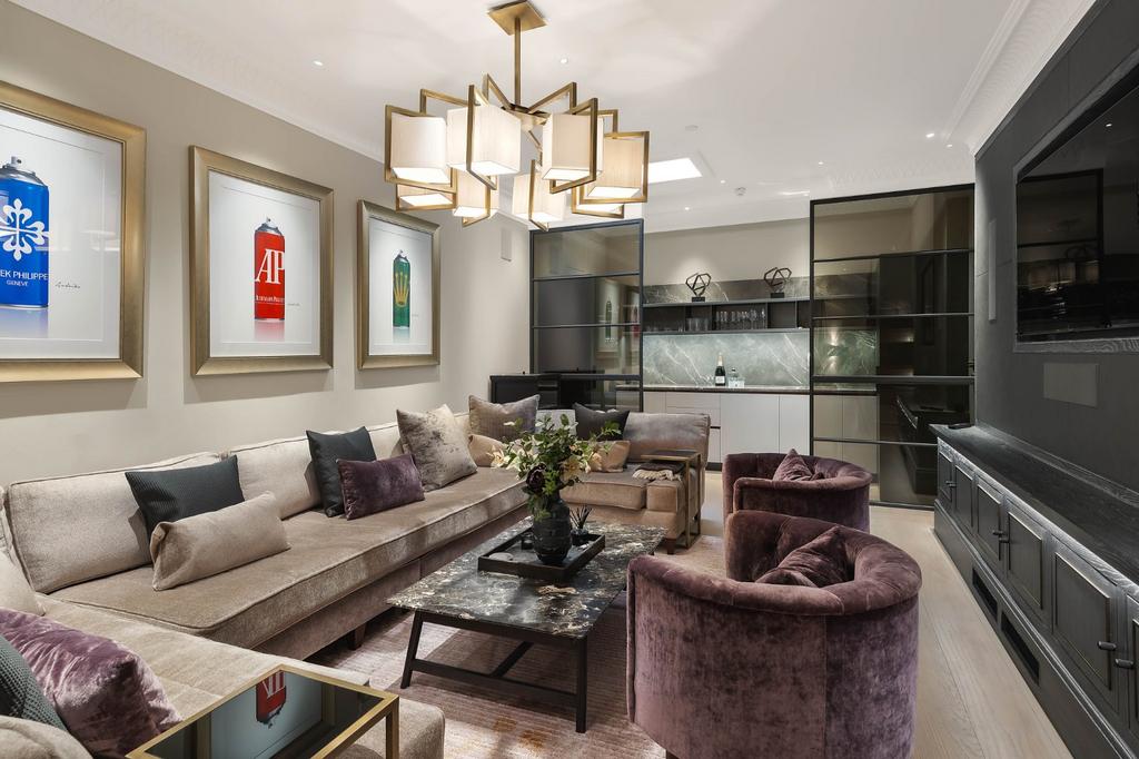 Media/Sitting Room