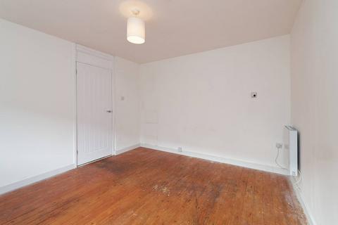 2 bedroom end of terrace house for sale, 41 Golf Drive, Port Glasgow, PA14 5YU