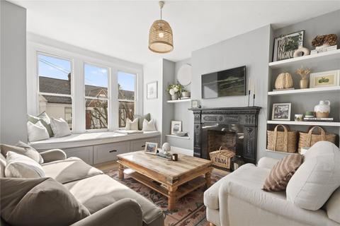 2 bedroom apartment for sale, Lynn Road, SW12