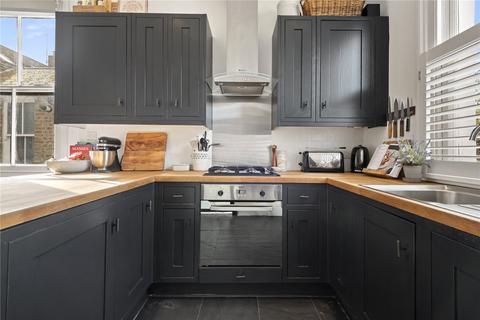 2 bedroom apartment for sale, Lynn Road, SW12