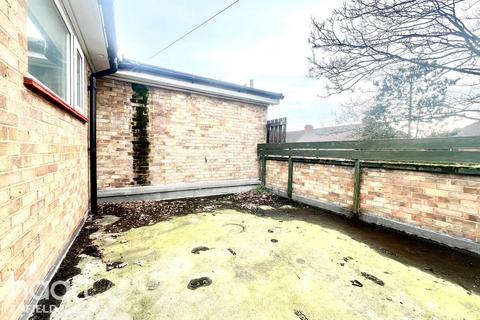 3 bedroom apartment for sale, Brettenham Road, London
