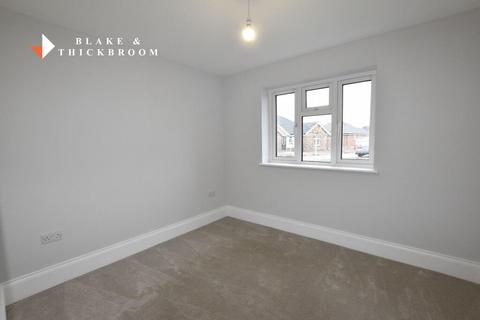 3 bedroom detached bungalow for sale, 28 Bloomfield View, Little Clacton, CO16 9SR