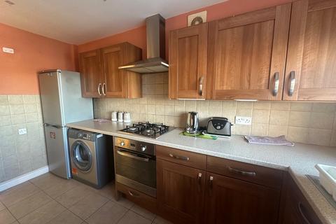 1 bedroom apartment to rent, Greenwood Street, HUDDERSFIELD