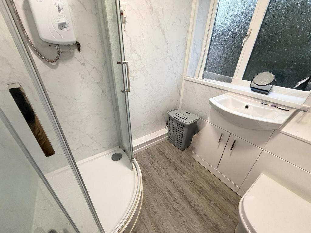 Family bathroom