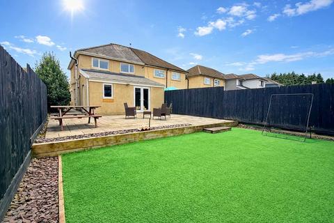 undefined, Llantrisant, Pontyclun CF72