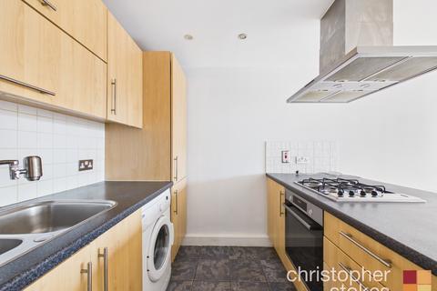 2 bedroom flat for sale, Foundry Gate, Waltham Cross, Hertfordshire, EN8 7HR