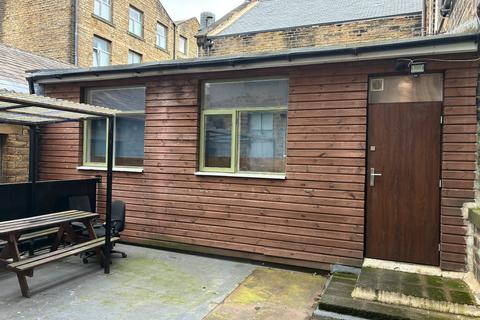 undefined, Fitzwilliam House, 84 Fitzwilliam Street, Huddersfield, HD1