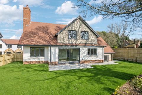 undefined, Brighton Road, Monks Gate, Horsham, West Sussex