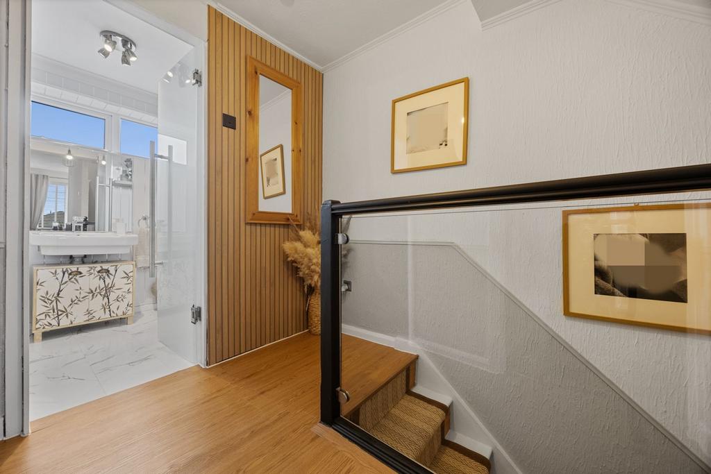 Landing to Bathroom