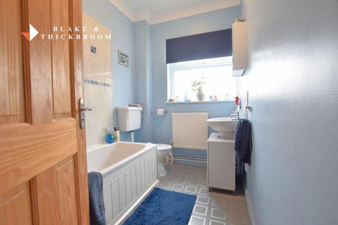 undefined, Dulwich Court, Kings Avenue, Holland-on-Sea, Essex, CO15 5EZ