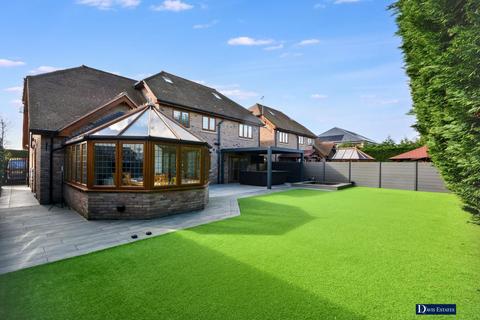 5 bedroom detached house for sale, Parkstone Avenue, Emerson Park, Hornchurch, RM11