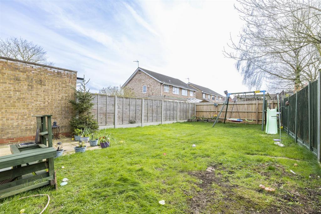 GARDEN 1 .jpg