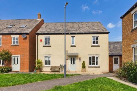 4 bedroom detached house for sale, School Court, Stoke Gifford, Bristol, South Gloucestershire, BS34