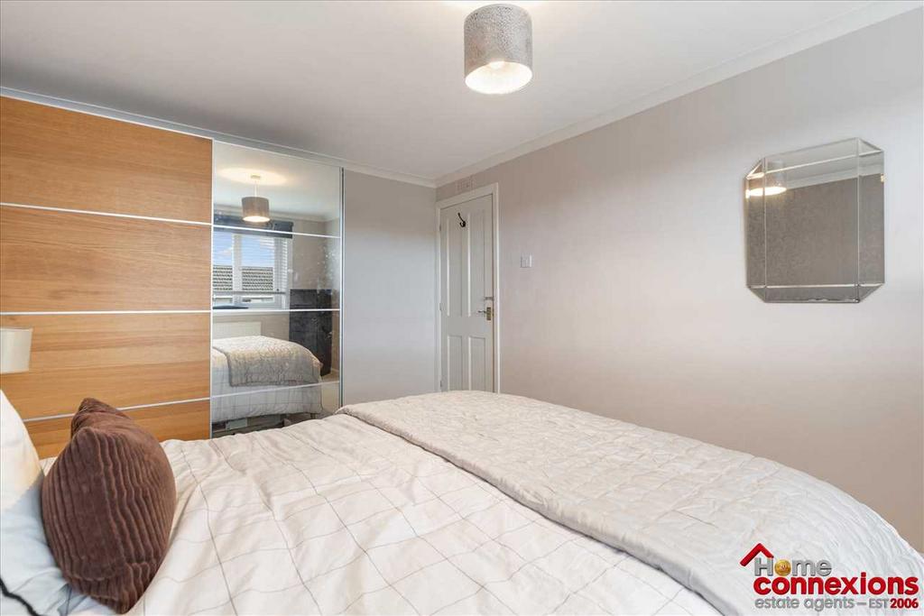 Bedroom One (2)