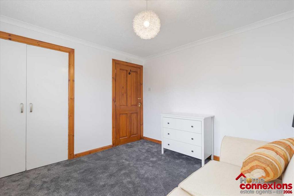Bedroom Three (2)