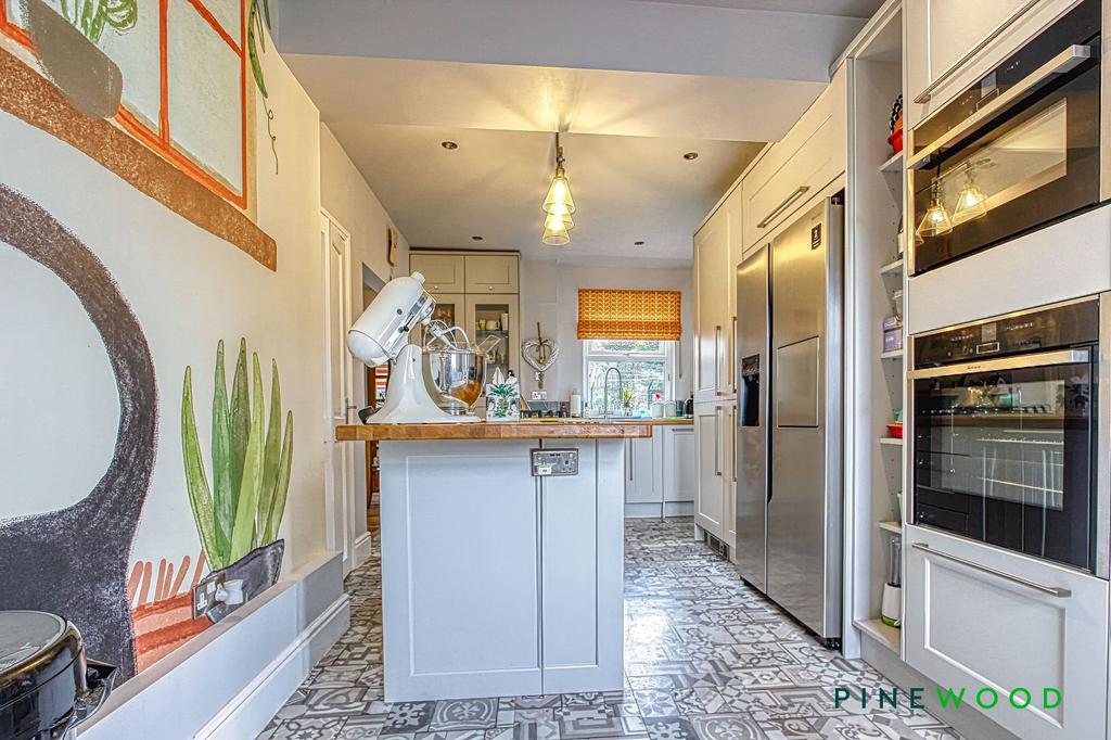 Kitchen breakfast room